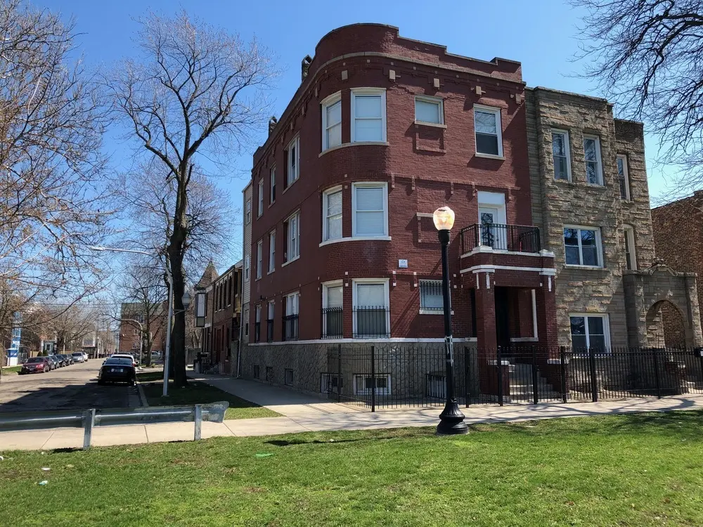 2430 S California Ave, Chicago, IL 60608