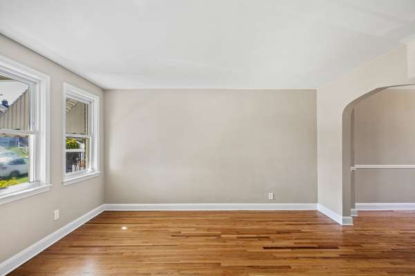 1106 Elm Rd, Halethorpe, MD 21227