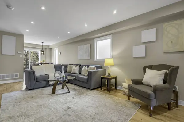 5145 Porter St, Burlington, ON L7L 6K8