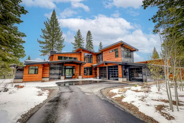 9316 Gaston Ct, Truckee, CA 96161