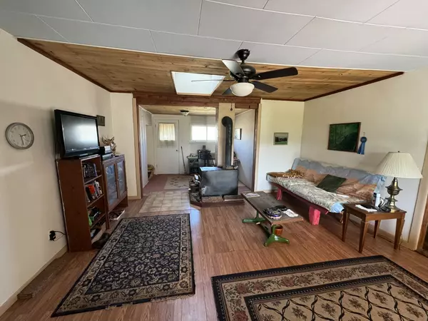 Cedarville, CA 96104,380 Washington St