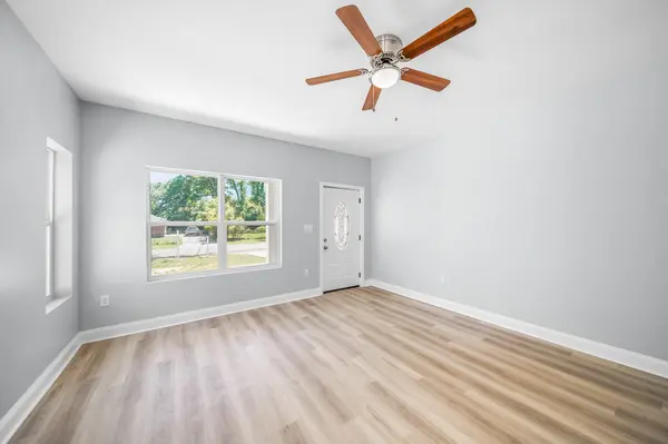 2312 W Lakeview Ave, Pensacola, FL 32505