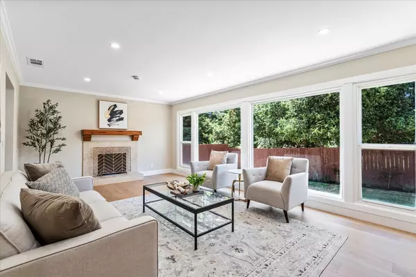 Novato, CA 94945-3319,55 Summers Ave