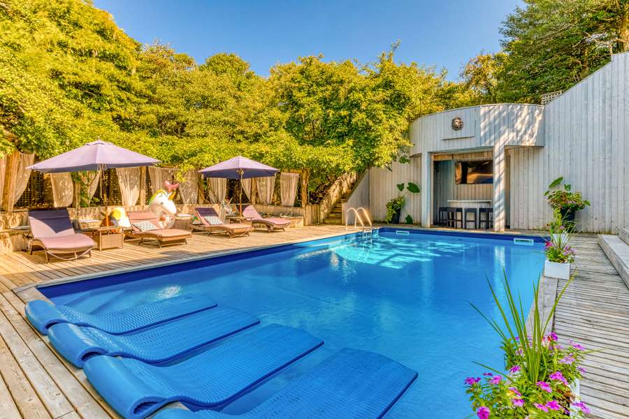 316 Fire Island Blvd, 