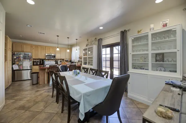 1225 Cota Avenue, Torrance, CA 90501
