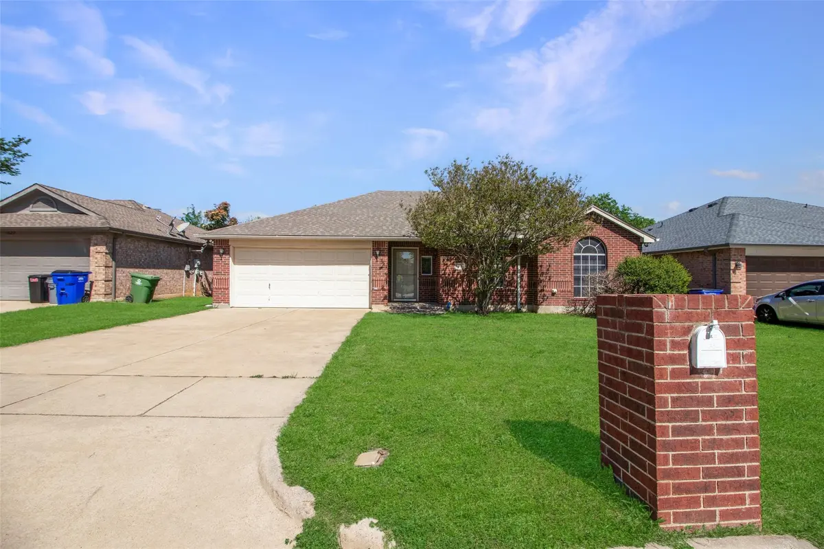 1620 Merritt Dr, Mansfield, TX 76063-5976