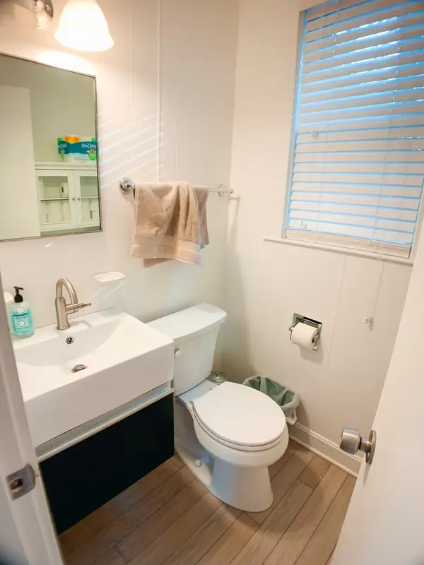 47 Alleyne St #1, West Roxbury, MA 02132-3601
