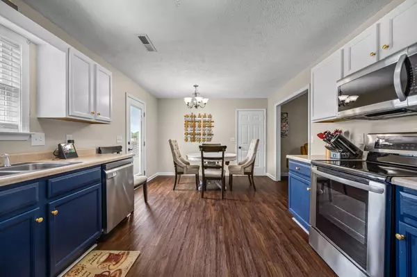 Murfreesboro, TN 37130-8866,1026 E McCoury Ln