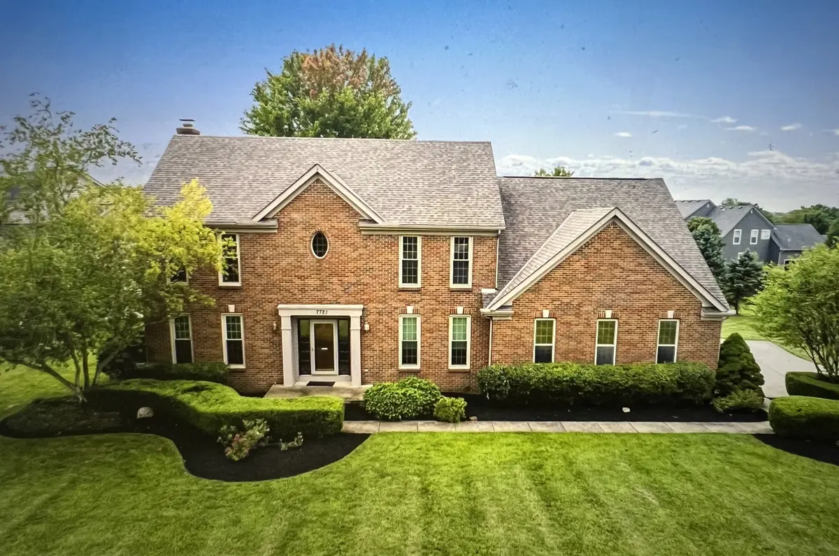 7721 Silver Springs St NW, Canal Winchester, OH 43110-8835