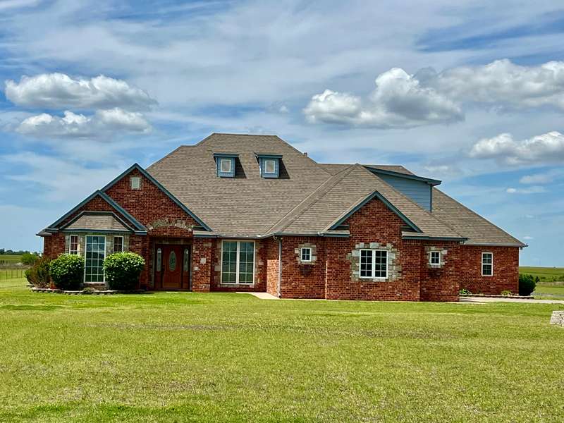 7310 Ventris Dr, Enid, OK 73703-1061