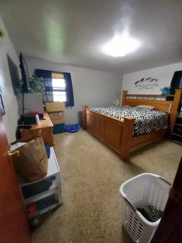 1250 Fatima St, Menasha, WI 54952-1419