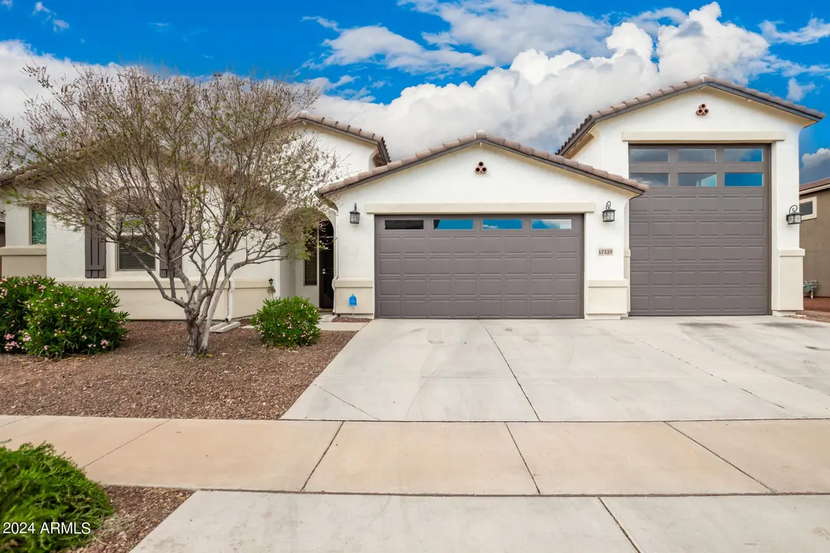 17320 W Straight Arrow Ln, Surprise, AZ 85387-1122