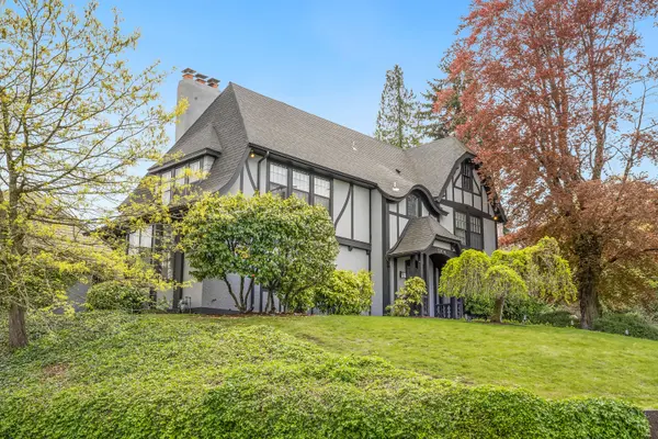 2804 NW Cumberland Rd, Portland, OR 97210-2804