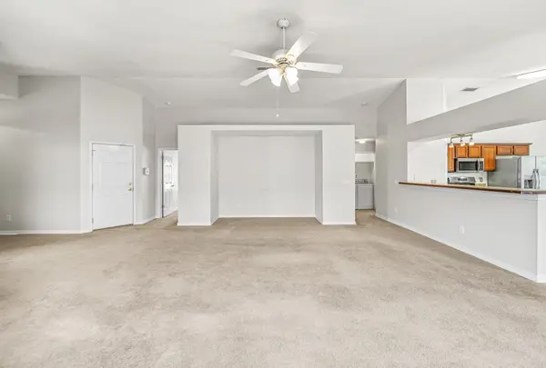 2020 Reserve Blvd, Gulf Breeze, FL 32563