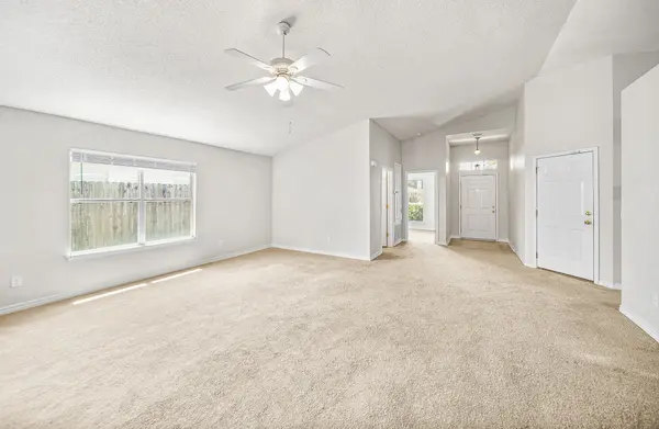 2020 Reserve Blvd, Gulf Breeze, FL 32563