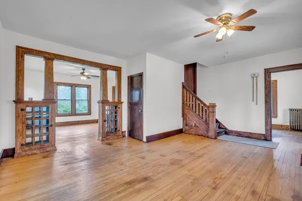 107 Hall Ave, Lowden, IA 52255-9598