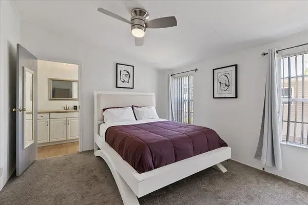 9140 Burkshire Ln, Tampa, FL 33635-1310