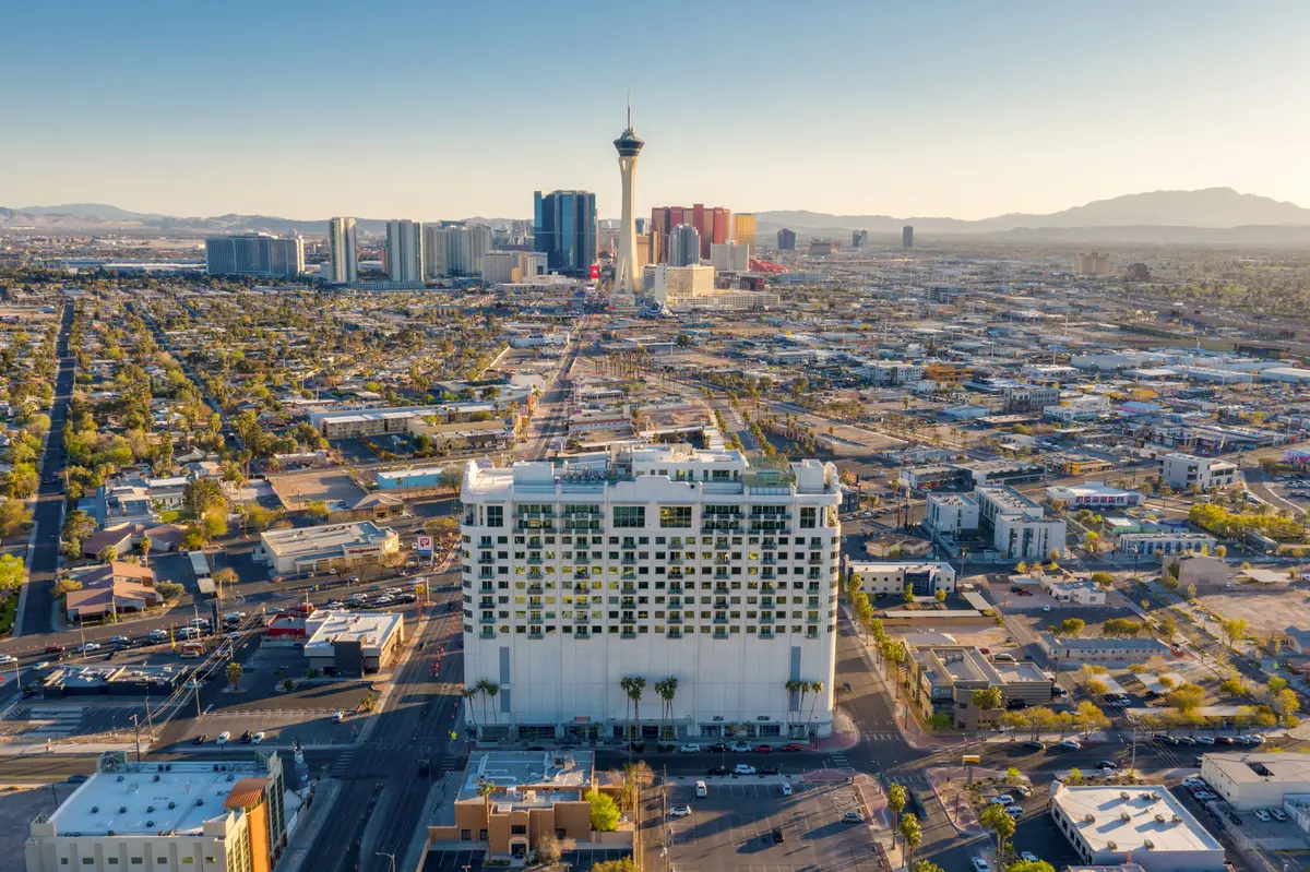 900 South Las Vegas Boulevard #1112, Las Vegas, NV 89101