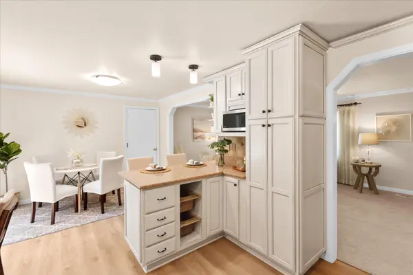 43615 Southeast 136th Street, North Bend, WA 98045