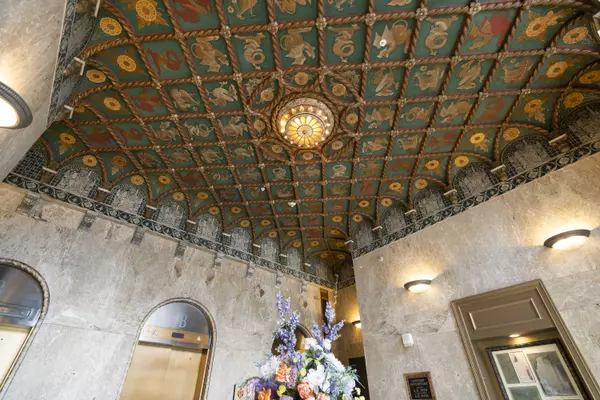 30 E Central Pkwy #1101, Cincinnati, OH 45202-1115