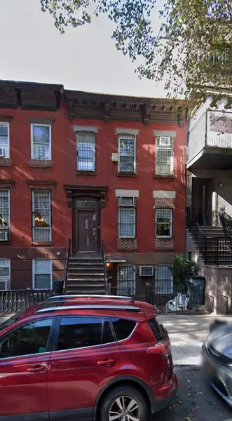 227 Penn St #Full House, Brooklyn, NY 11211-8112