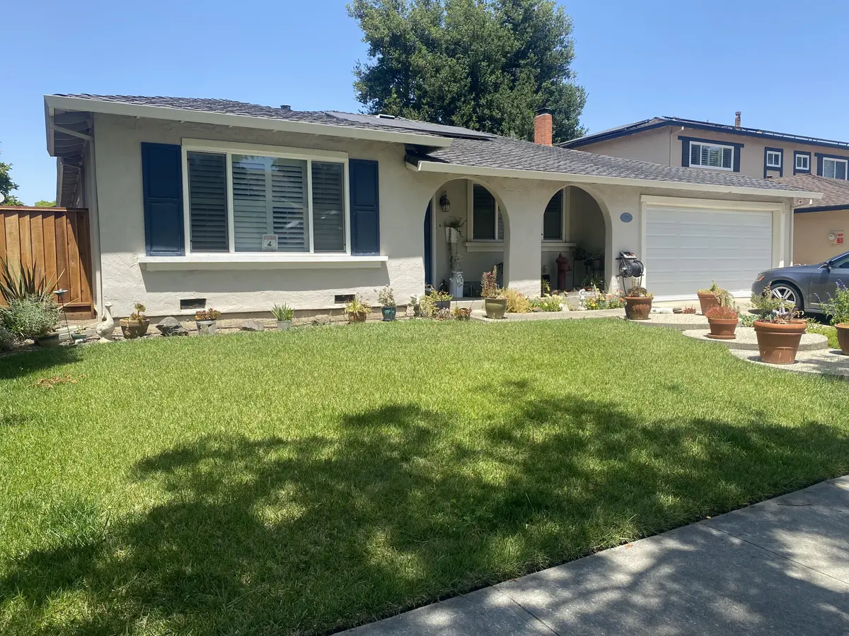 329 Viscaino Way, San Jose Ca 95119,