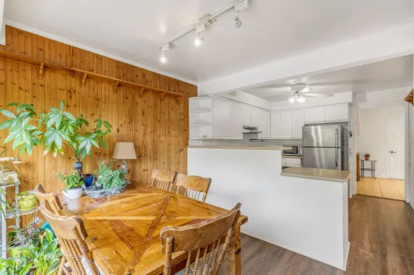 152 McMorran Cres, Vaughan, ON L4J 2Y2