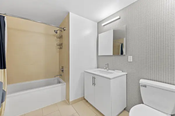 50 Dey St #623, Jersey City, NJ 07306-5149