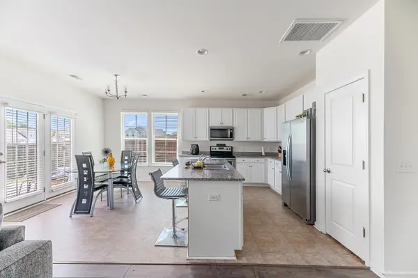 1389 Hermitage Ln, Ladson, SC 29456-3087