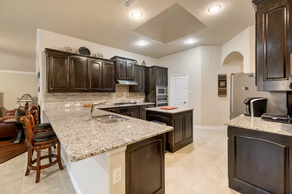 Hickory Creek, TX 75065-0349,206 Derby Ln