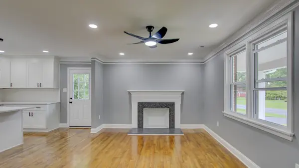 10101 Wycliff Rd, Richmond, VA 23236-1937