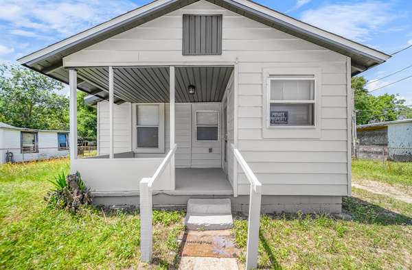 1707 N Kirk St, Pensacola, FL 32505-6241