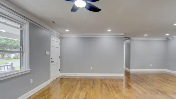 10101 Wycliff Rd, Richmond, VA 23236-1937