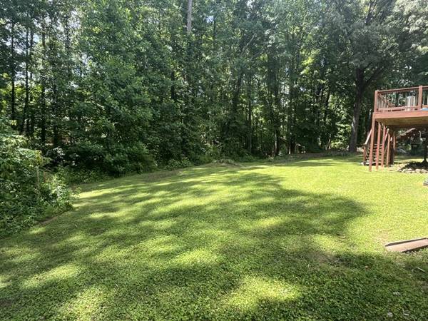 615 Maplelake Dr, Acworth, GA 30101-4768