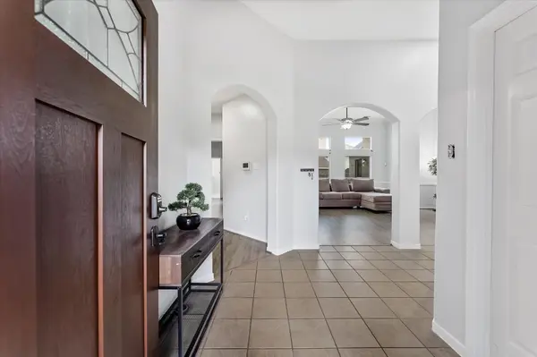 23010 Eastgate Village Dr, Spring, TX 77373-8131