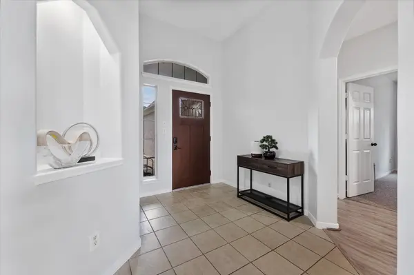 23010 Eastgate Village Dr, Spring, TX 77373-8131