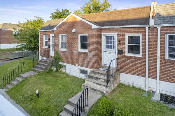 721 Shaw Ave, Lansdale, PA 19446-2333