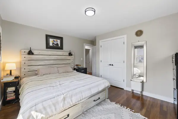 217 Sunset Ave, Hightstown, NJ 08520-3503