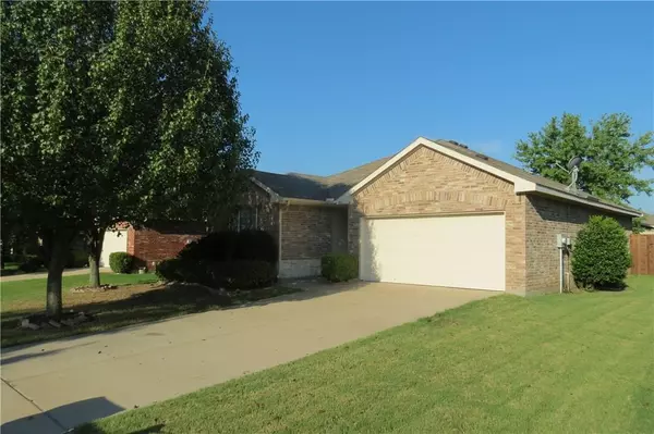 483 Forest Ln, Melissa, TX 75454-2136