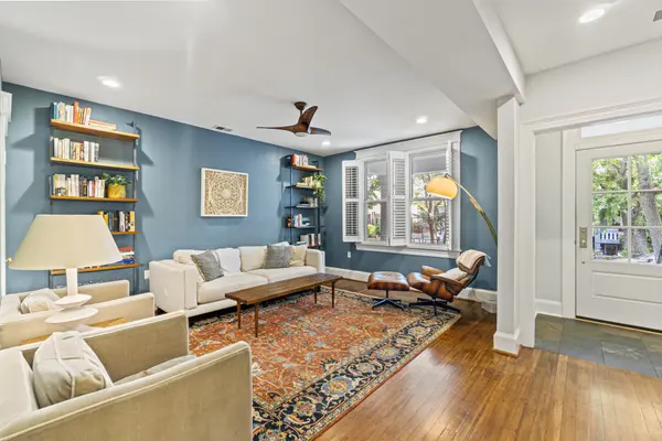 1722 Bay St SE, Washington, DC 20003-1646