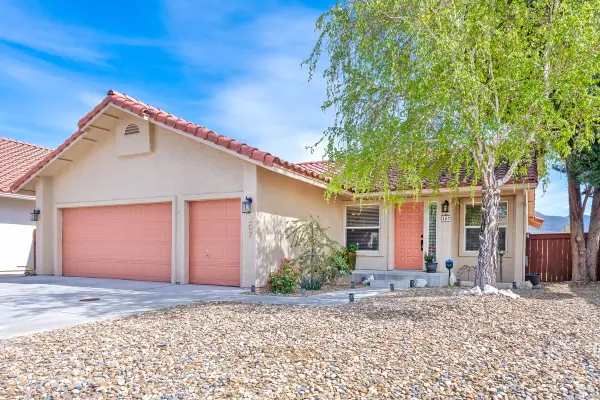 207 La Costa Ave, Dayton, NV 89403-8724