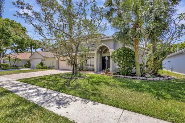 106 Jones Creek Dr, Jupiter, FL 33458-7700