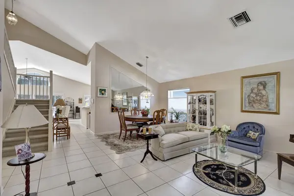106 Jones Creek Dr, Jupiter, FL 33458-7700