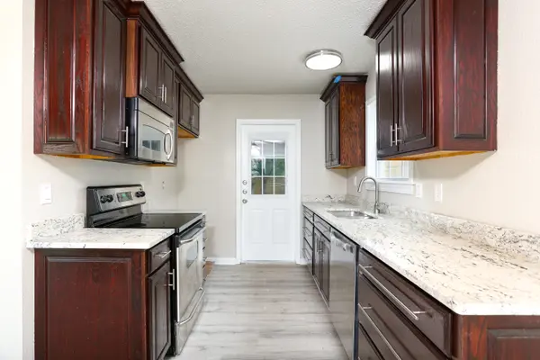 6623 Spring Haven Dr, San Antonio, TX 78249-2718