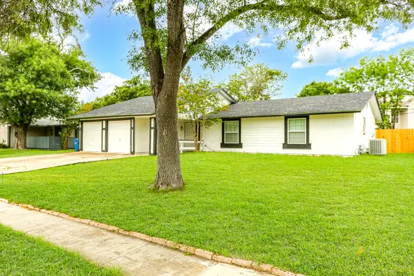 6623 Spring Haven Dr, San Antonio, TX 78249-2718