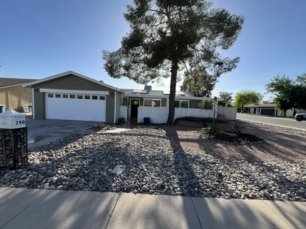 790 N MEADOWS DR, Chandler, AZ 85224