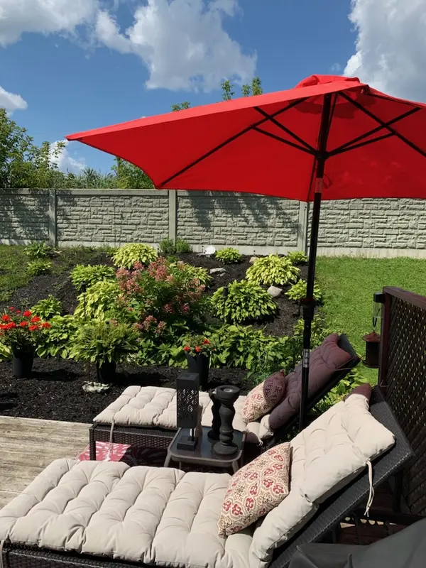 224 Macoun Cir, Ottawa, ON K1T 0H9