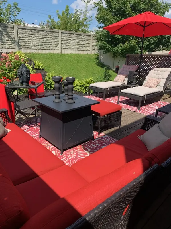 224 Macoun Cir, Ottawa, ON K1T 0H9