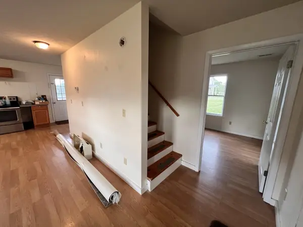 79 Clayton Dr, Lobelville, TN 37097-3436