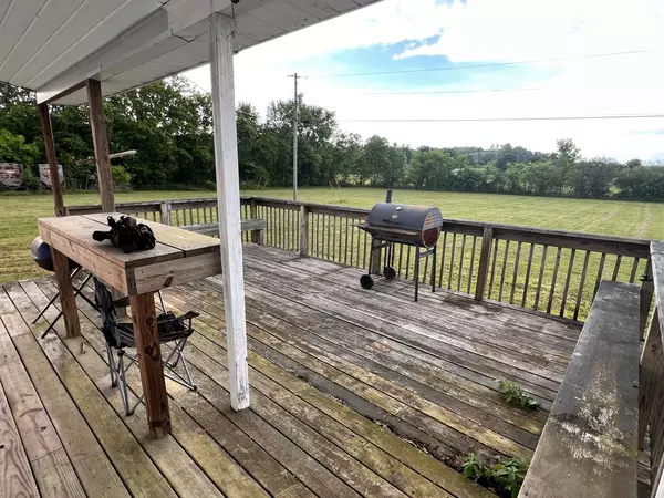 Lobelville, TN 37097-3436,79 Clayton Dr